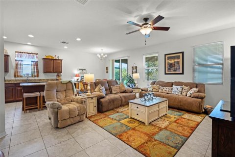 Casa en venta en Davenport, Florida, 4 dormitorios, 176.33 m2 № 1066622 - foto 10