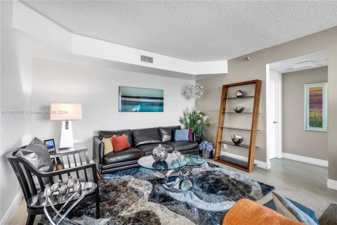 Condo in Aventura, Florida, 2 bedrooms  № 1328588 - photo 8