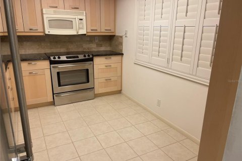 Condo in Clearwater, Florida, 2 bedrooms  № 1380759 - photo 3