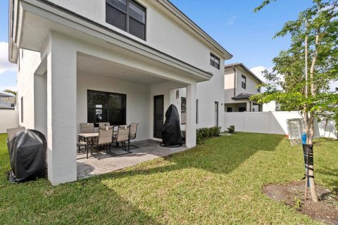 Villa ou maison à vendre à Miramar, Floride: 5 chambres, 314.1 m2 № 1076739 - photo 13