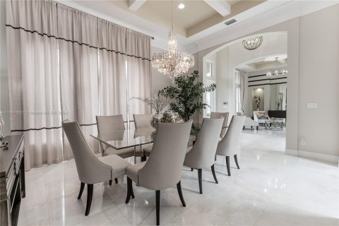 Villa ou maison à vendre à Davie, Floride: 4 chambres, 457.17 m2 № 1216481 - photo 15