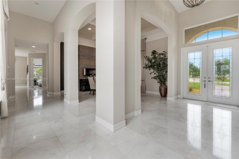 Villa ou maison à vendre à Davie, Floride: 4 chambres, 457.17 m2 № 1216481 - photo 14