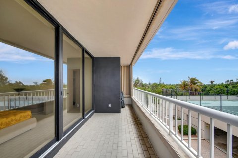 Condominio en venta en Riviera Beach, Florida, 2 dormitorios, 185.8 m2 № 1162057 - foto 29