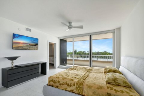 Condominio en venta en Riviera Beach, Florida, 2 dormitorios, 185.8 m2 № 1162057 - foto 30