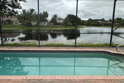 House in Parkland, Florida 4 bedrooms, 183.67 sq.m. № 1397810 - photo 25