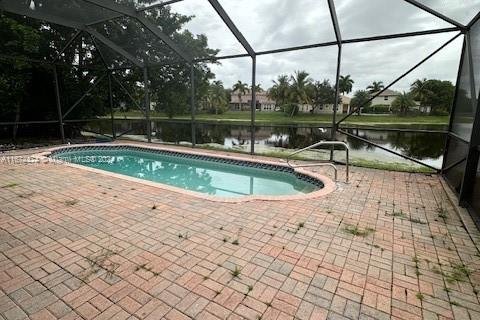 House in Parkland, Florida 4 bedrooms, 183.67 sq.m. № 1397810 - photo 22