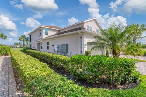 Copropriété à vendre à Punta Gorda, Floride: 3 chambres, 178.09 m2 № 1193260 - photo 2