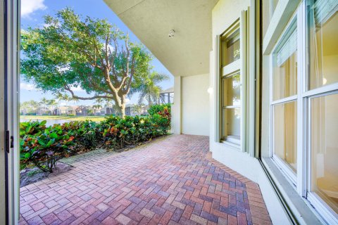 Casa en venta en Delray Beach, Florida, 3 dormitorios, 218.6 m2 № 1024526 - foto 19