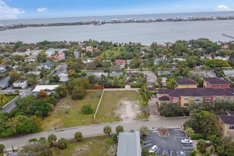 Terreno en venta en Lake Worth, Florida № 1024246 - foto 18