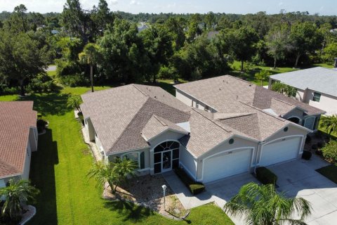 Villa ou maison à vendre à North Port, Floride: 3 chambres, 142.23 m2 № 1255599 - photo 1