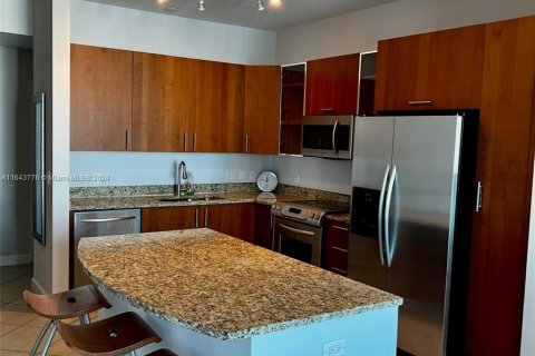 Copropriété à vendre à Hallandale Beach, Floride: 1 chambre, 81.29 m2 № 1325538 - photo 13