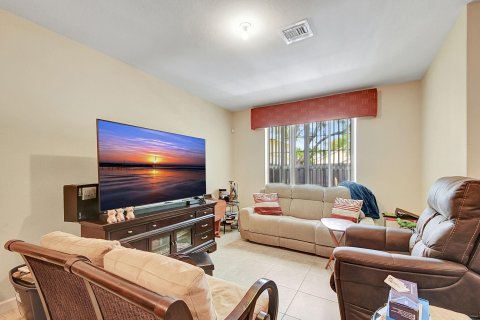 Touwnhouse à vendre à West Palm Beach, Floride: 4 chambres, 161.37 m2 № 1068045 - photo 14
