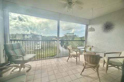 Copropriété à vendre à Pompano Beach, Floride: 2 chambres, 124.49 m2 № 1051335 - photo 14