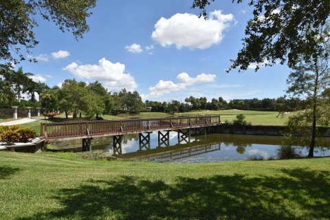 Condo in Delray Beach, Florida, 2 bedrooms  № 1033823 - photo 11