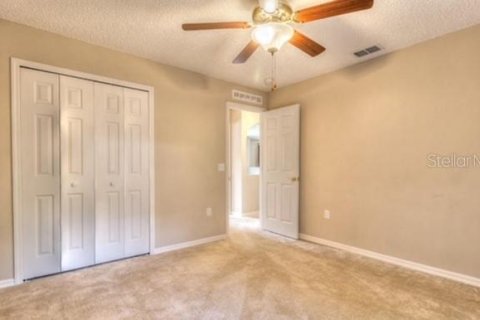 Casa en venta en Deltona, Florida, 5 dormitorios, 270.25 m2 № 1064031 - foto 20