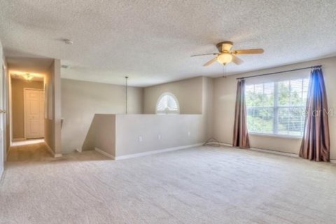Casa en venta en Deltona, Florida, 5 dormitorios, 270.25 m2 № 1064031 - foto 3