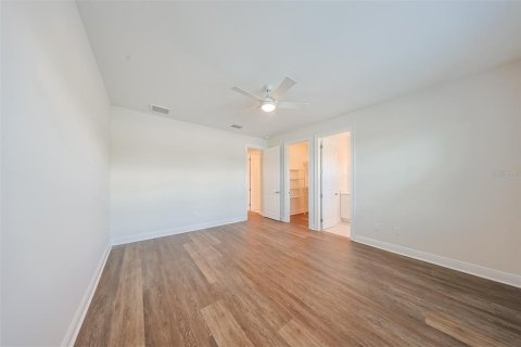 Townhouse in Tampa, Florida 3 bedrooms, 219.06 sq.m. № 1063523 - photo 26