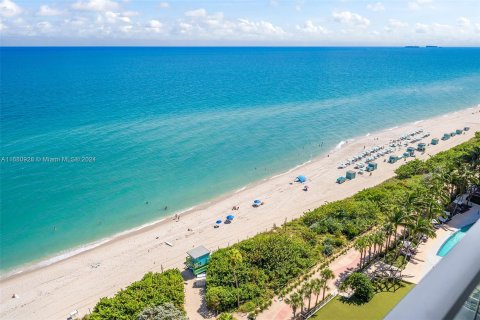 Condominio en venta en Miami Beach, Florida, 4 dormitorios, 241.92 m2 № 1415437 - foto 18