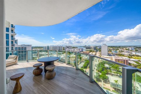 Condominio en venta en Miami Beach, Florida, 4 dormitorios, 241.92 m2 № 1415437 - foto 16