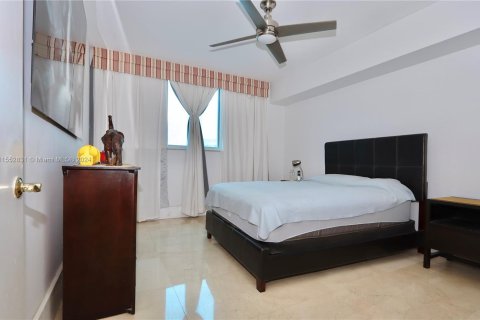 Condominio en venta en Miami Beach, Florida, 2 dormitorios, 122.63 m2 № 1073113 - foto 20
