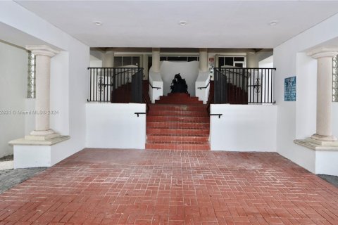 Condominio en venta en Miami Beach, Florida, 2 dormitorios, 122.63 m2 № 1073113 - foto 29