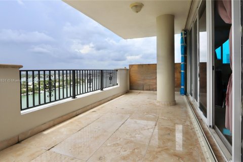 Condominio en venta en Miami Beach, Florida, 2 dormitorios, 122.63 m2 № 1073113 - foto 6