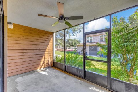 Adosado en venta en Tampa, Florida, 3 dormitorios, 139.73 m2 № 1379845 - foto 29