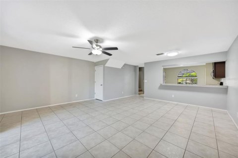 Touwnhouse à vendre à Tampa, Floride: 3 chambres, 139.73 m2 № 1379845 - photo 8