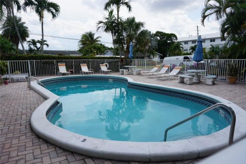 Condominio en venta en Wilton Manors, Florida, 2 dormitorios, 83.61 m2 № 1171367 - foto 21