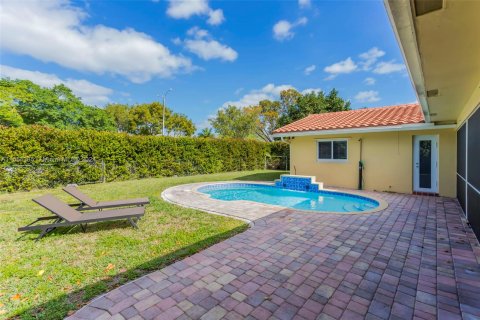 Villa ou maison à vendre à Coral Springs, Floride: 4 chambres, 191.94 m2 № 1076530 - photo 28