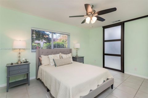 Villa ou maison à vendre à Coral Springs, Floride: 4 chambres, 191.94 m2 № 1076530 - photo 17