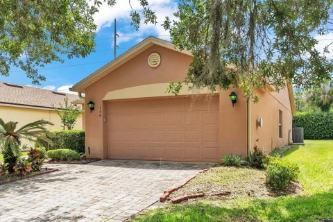 Villa ou maison à vendre à Kissimmee, Floride: 2 chambres, 115.2 m2 № 1247179 - photo 25