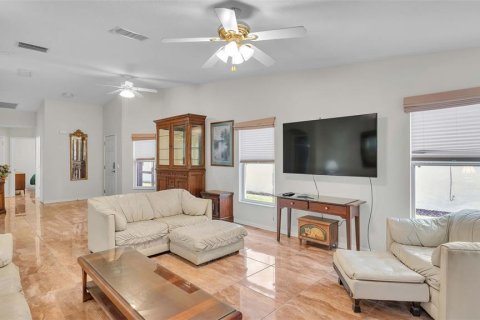 Casa en venta en Kissimmee, Florida, 2 dormitorios, 115.2 m2 № 1247179 - foto 13