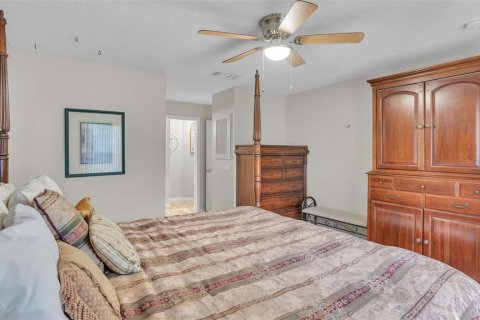 Villa ou maison à vendre à Kissimmee, Floride: 2 chambres, 115.2 m2 № 1247179 - photo 10