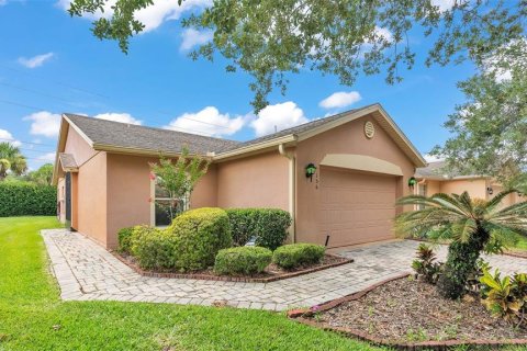 Villa ou maison à vendre à Kissimmee, Floride: 2 chambres, 115.2 m2 № 1247179 - photo 1