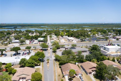 Duplex in Edgewater, Florida 2 bedrooms, 83.89 sq.m. № 1163344 - photo 9