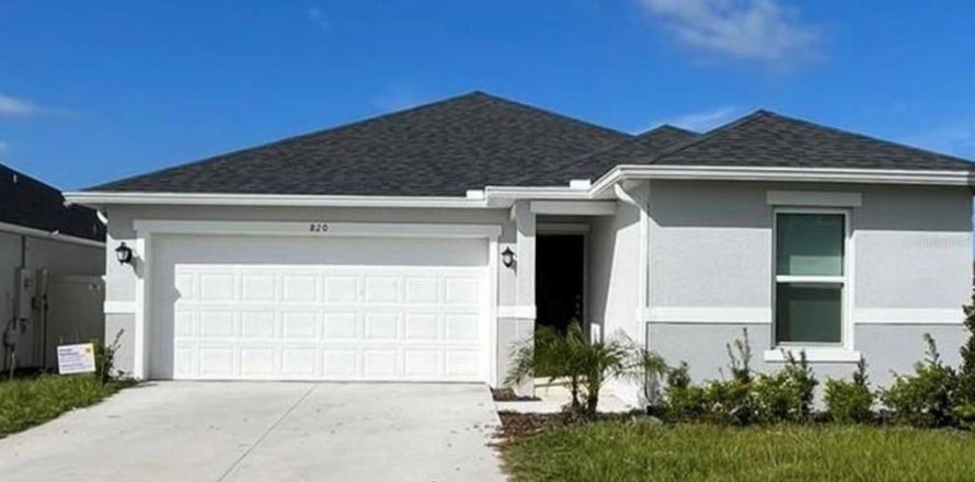 House in Davenport, Florida 3 bedrooms, 140.93 sq.m. № 1163320