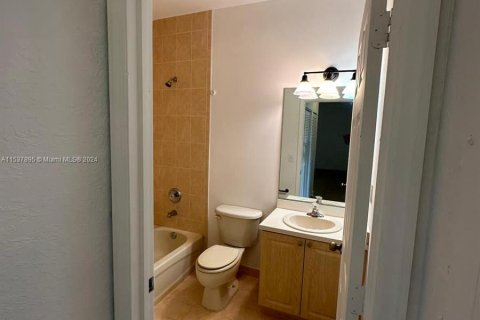 Condominio en venta en Homestead, Florida, 2 dormitorios, 97.36 m2 № 1023916 - foto 9