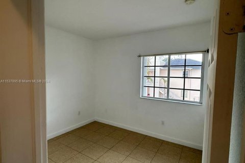 Condominio en venta en Homestead, Florida, 2 dormitorios, 97.36 m2 № 1023916 - foto 6