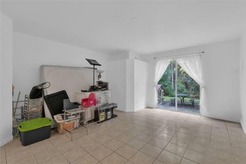 Townhouse in Coconut Creek, Florida 2 bedrooms, 130.71 sq.m. № 1054586 - photo 21