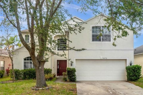 House in Orlando, Florida 5 bedrooms, 287.44 sq.m. № 1388391 - photo 1