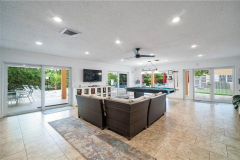 Copropriété à vendre à Wilton Manors, Floride: 1 chambre, 78.97 m2 № 1072482 - photo 20
