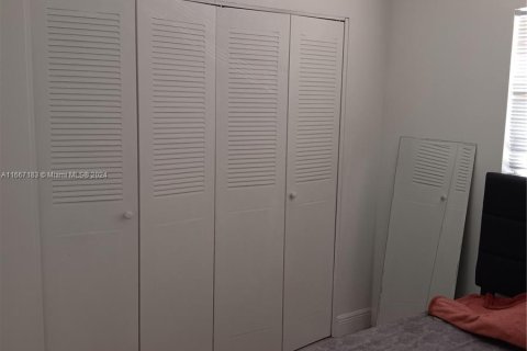 Copropriété à vendre à Miami, Floride: 2 chambres, 75.53 m2 № 1381851 - photo 27