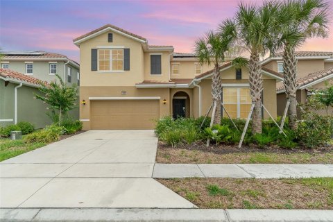 Casa en venta en Davenport, Florida, 7 dormitorios, 336.86 m2 № 1251132 - foto 5