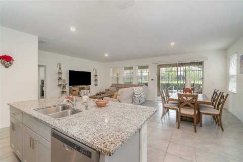 Casa en venta en Davenport, Florida, 7 dormitorios, 336.86 m2 № 1251132 - foto 13