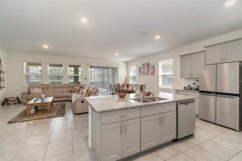 Casa en venta en Davenport, Florida, 7 dormitorios, 336.86 m2 № 1251132 - foto 12