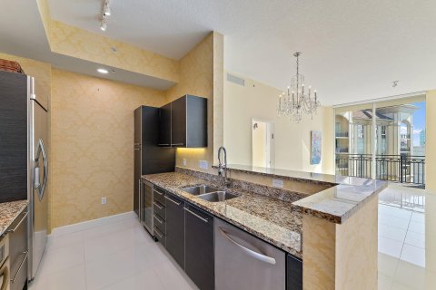 Condo in West Palm Beach, Florida, 2 bedrooms  № 1070354 - photo 18