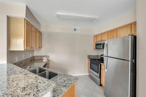 Condo in Orlando, Florida, 3 bedrooms  № 1350633 - photo 4