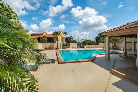 Copropriété à vendre à Orlando, Floride: 3 chambres, 117.34 m2 № 1350633 - photo 16