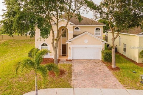 Casa en venta en Davenport, Florida, 5 dormitorios, 277.59 m2 № 1349969 - foto 1